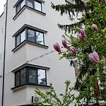 Beautiful New Studios&apartments Super Location *