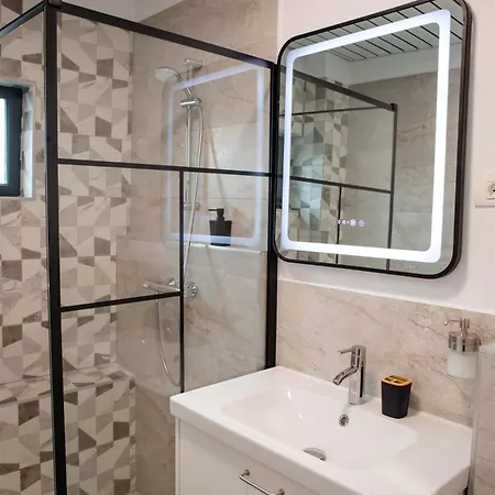Beautiful New Super Location Apartment Bucharest