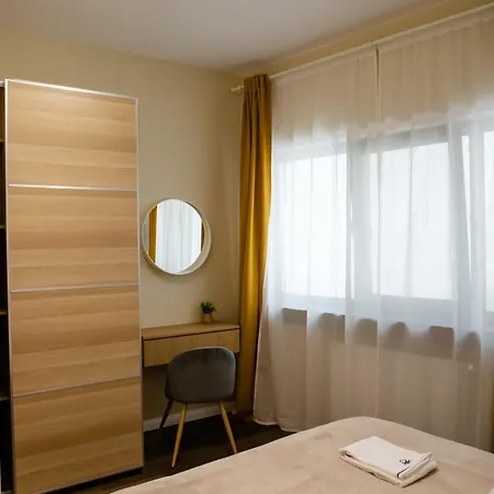 Beautiful New Super Location Apartment