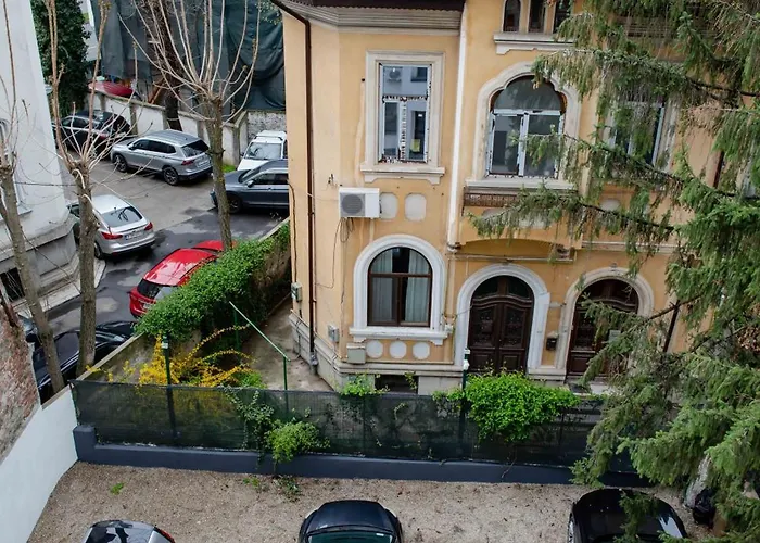 Beautiful New Studios&Apartments Super Central Location 아파트