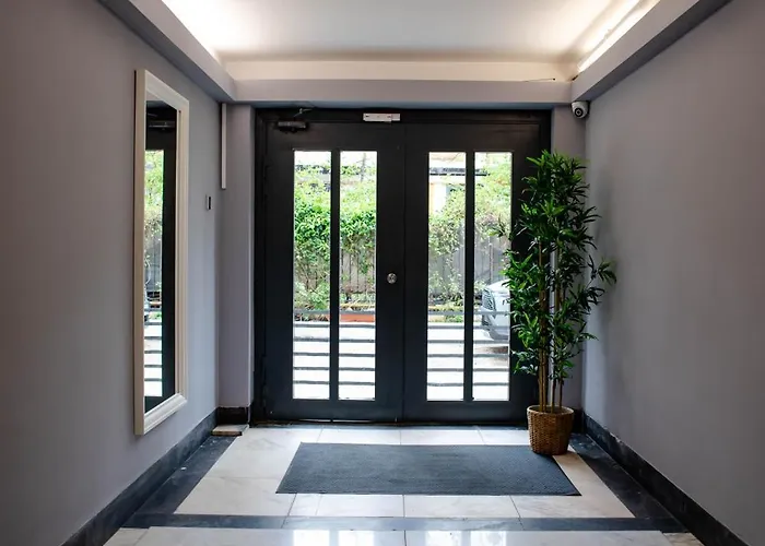 Beautiful New Studios&Apartments Super Central Location 아파트