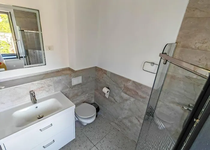 Beautiful New Studios&Apartments Super Central Location Апартаменти Бухарест